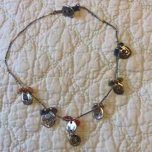 Uno de 50 Silver “Good Luck” Charms Necklace